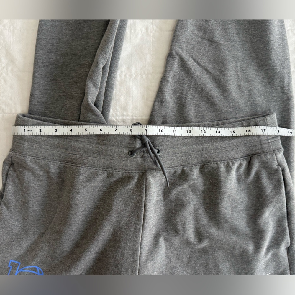 Nike EYBL Joggers, Women’s XL - Picture 9 of 10